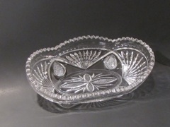 #1255 Pineapple & Fan 12 inch berry bowl, oval, crystal, 1898-1907
